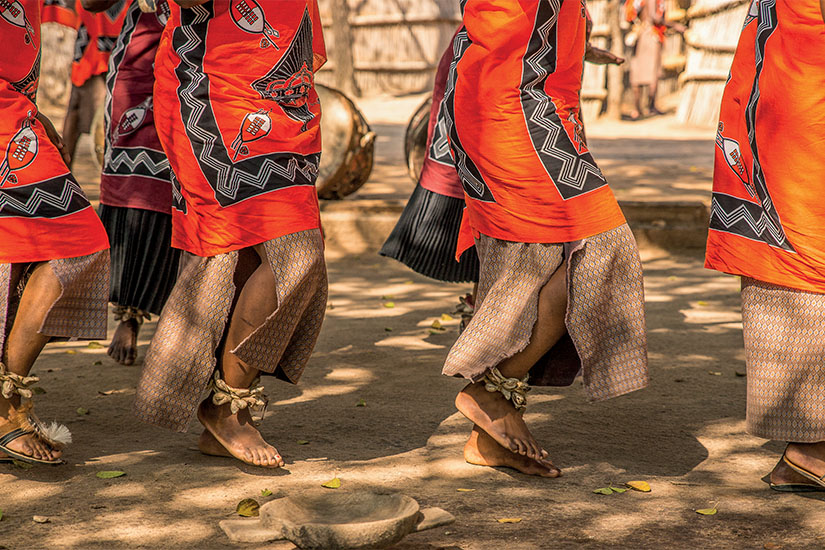 image Afrique du Sud danseurs traditionnels is_1131395255