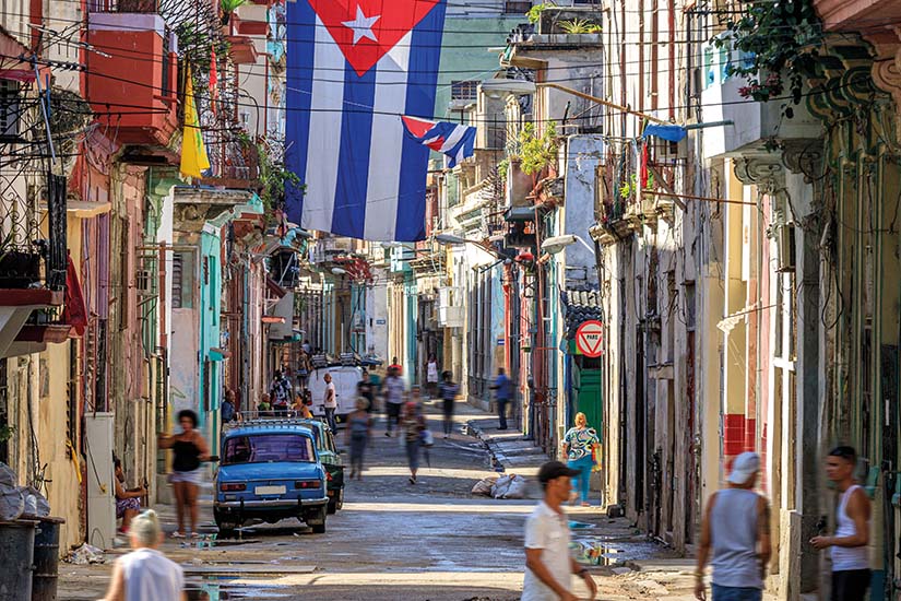 image Cuba La Havane scene de rue as_337049659