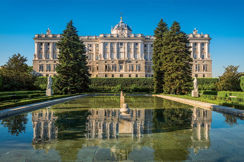 image Espagne Madrid Palais royal et jardins de Sabatini 32 it 481580072