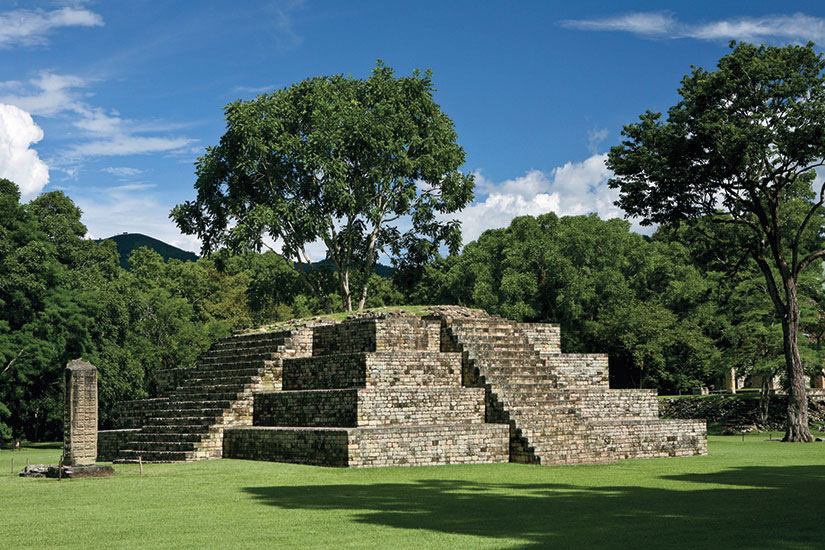 image Honduras Copan Pyramide precolumbian  it
