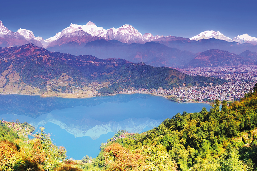image Nepal annapurna vallee pokhara lac phewa himalaya vue panoramique 17 fo_163640842