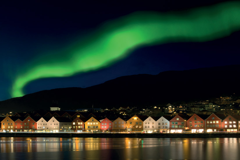 image Norvege bergen hiver scandinavie aurore boreale nuit 18 it_625914702