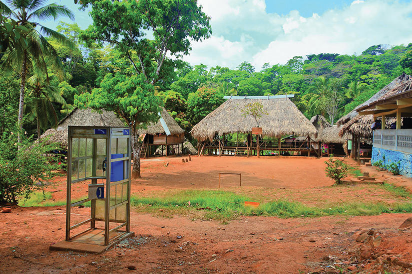 image Panama Village de Embera personne  it