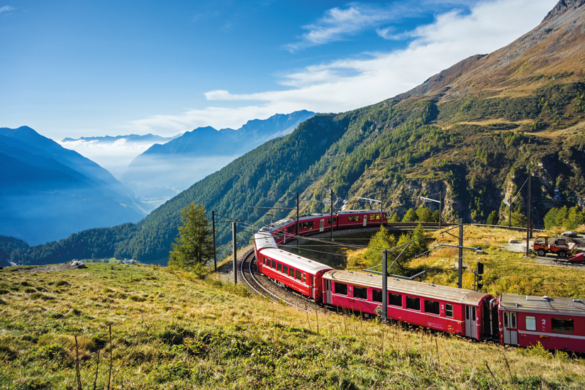 suisse tirano graubunden partir alp train 60 as_123923398